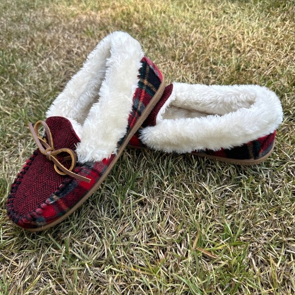 minnetonka slippers Camp Collar Moc - Picture 6 of 8